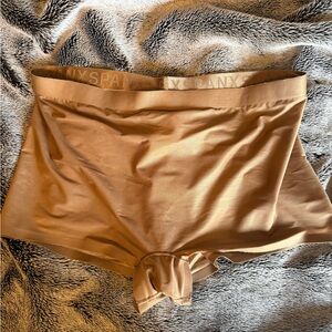 SPANX Women's Shapewear in Tan and Black